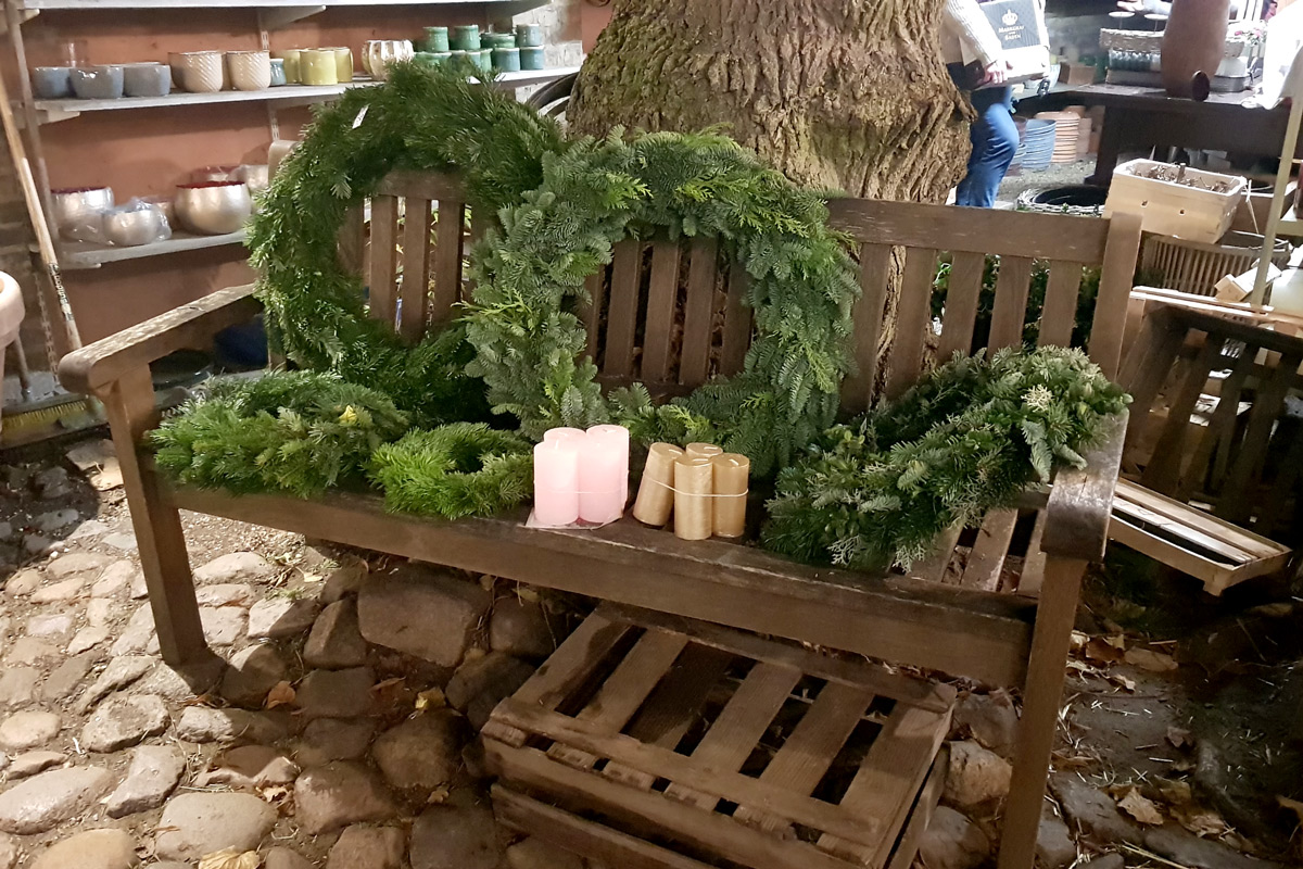 Adventskranz selber basteln Hofcafé Berlin bei Mutter Fourage