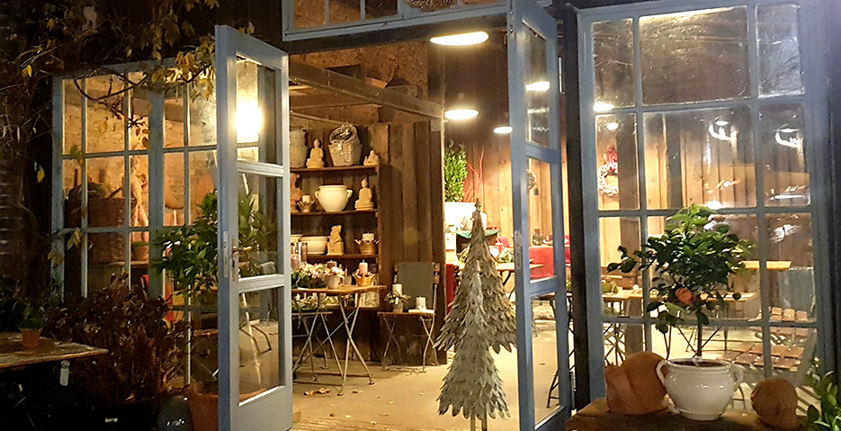 Slider Winterpalais beim Hofcafé Berlin-Wannsee