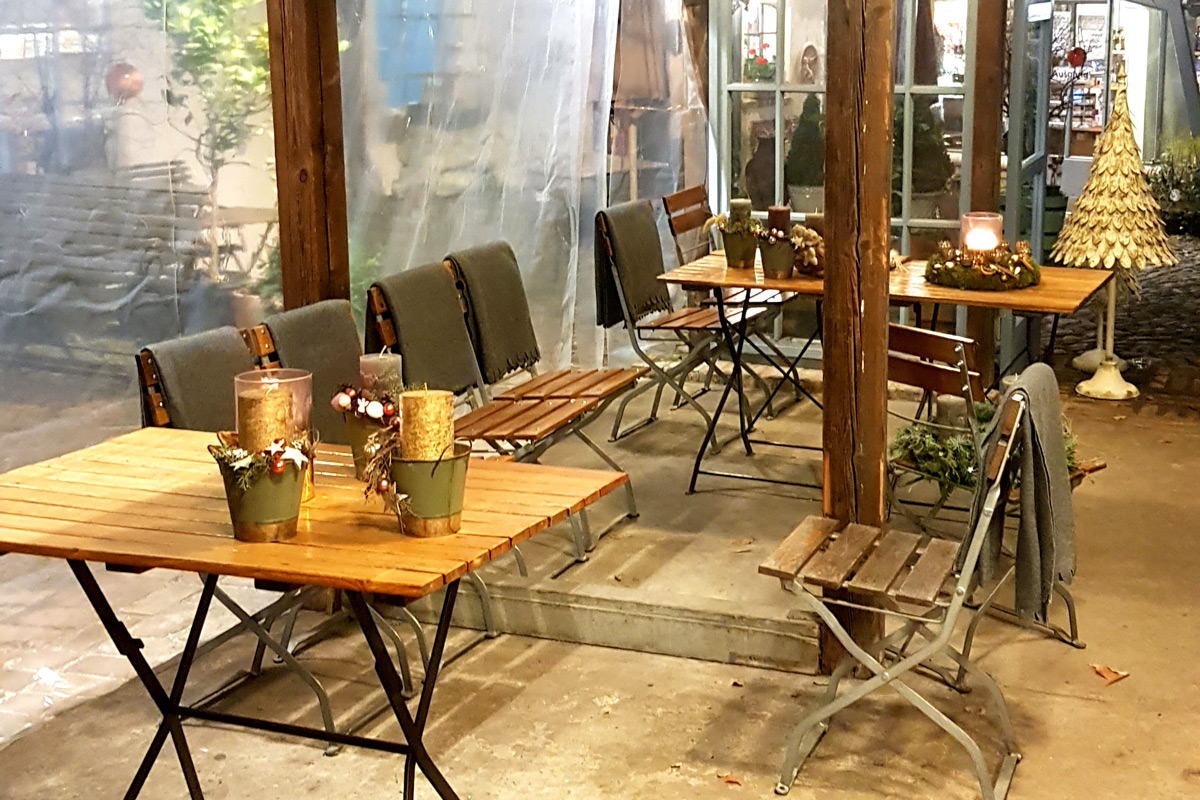 Das neue Winterpalais beim Hofcafé im Bau